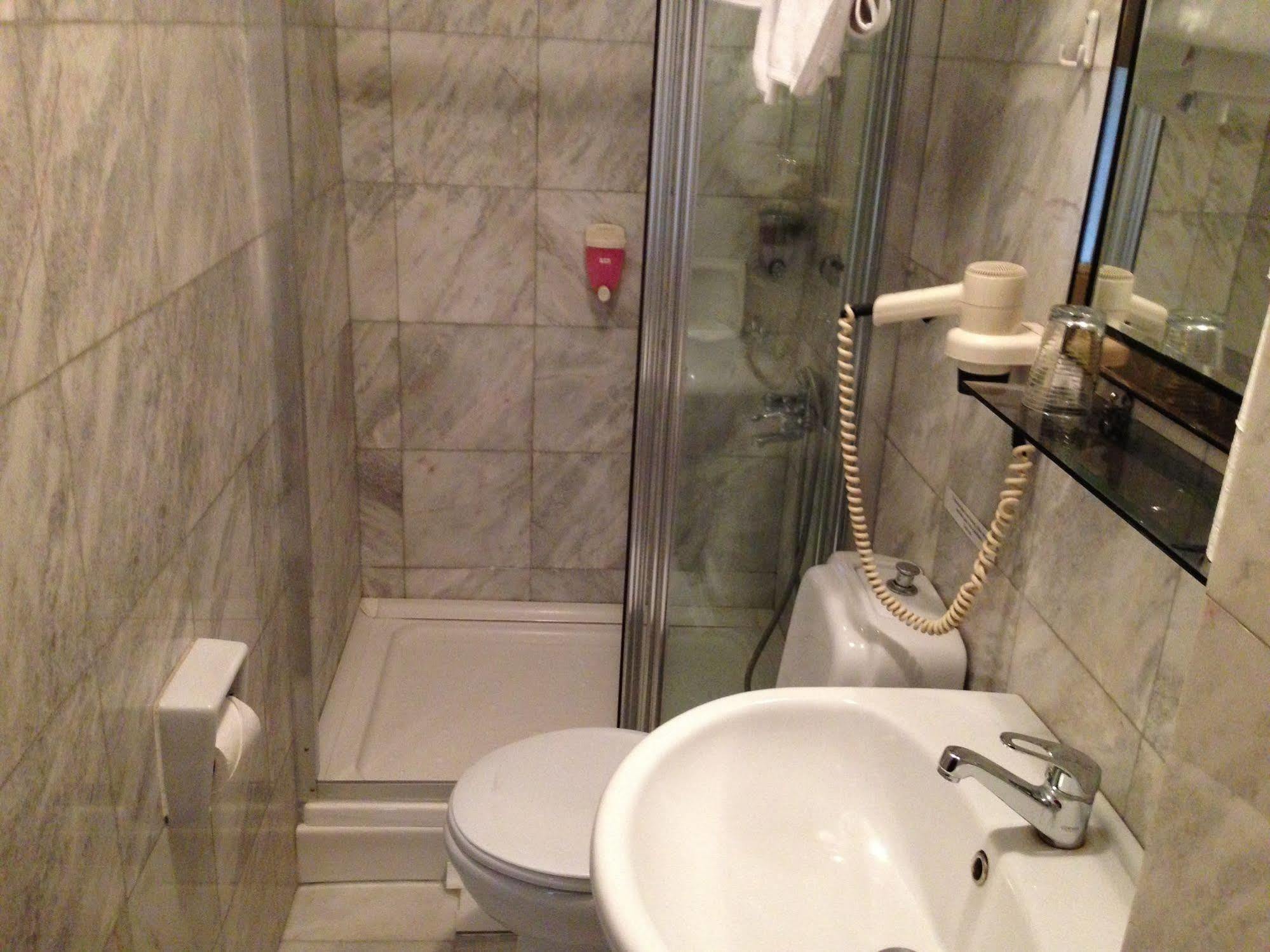איסטמבול Kybele Hotel מראה חיצוני תמונה